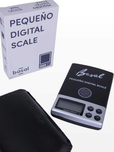 Basal Pequeño digital scale with packaging 